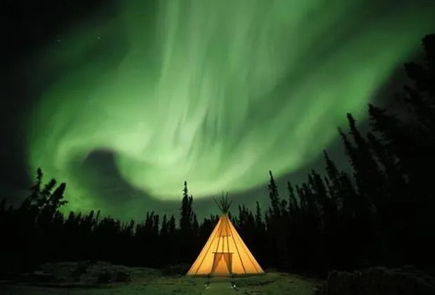 AURORA VIEWING IN BOTH DREAM CABIN & ABORIGINAL TIPI TOURS (4 hours)